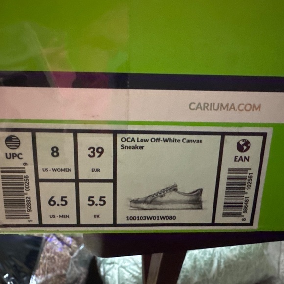 Cariuma OCA Low off-White Canvas Sneaker-8 - Picture 5 of 10
